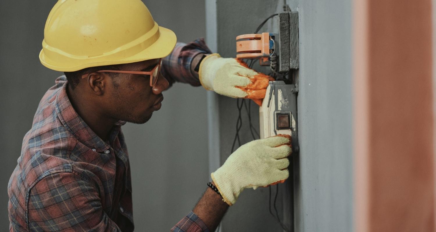 Beginner’s Guide to Electrical Contractors in Vancouver